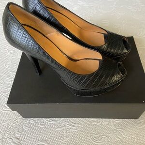 Barneys New York Black Stiletto Peep-Toe Heels 👠 Made in Italy